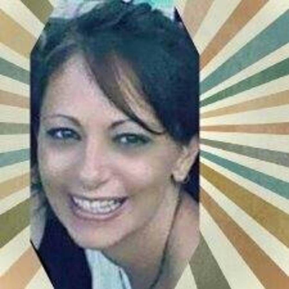 Meet your Posher, Debbie